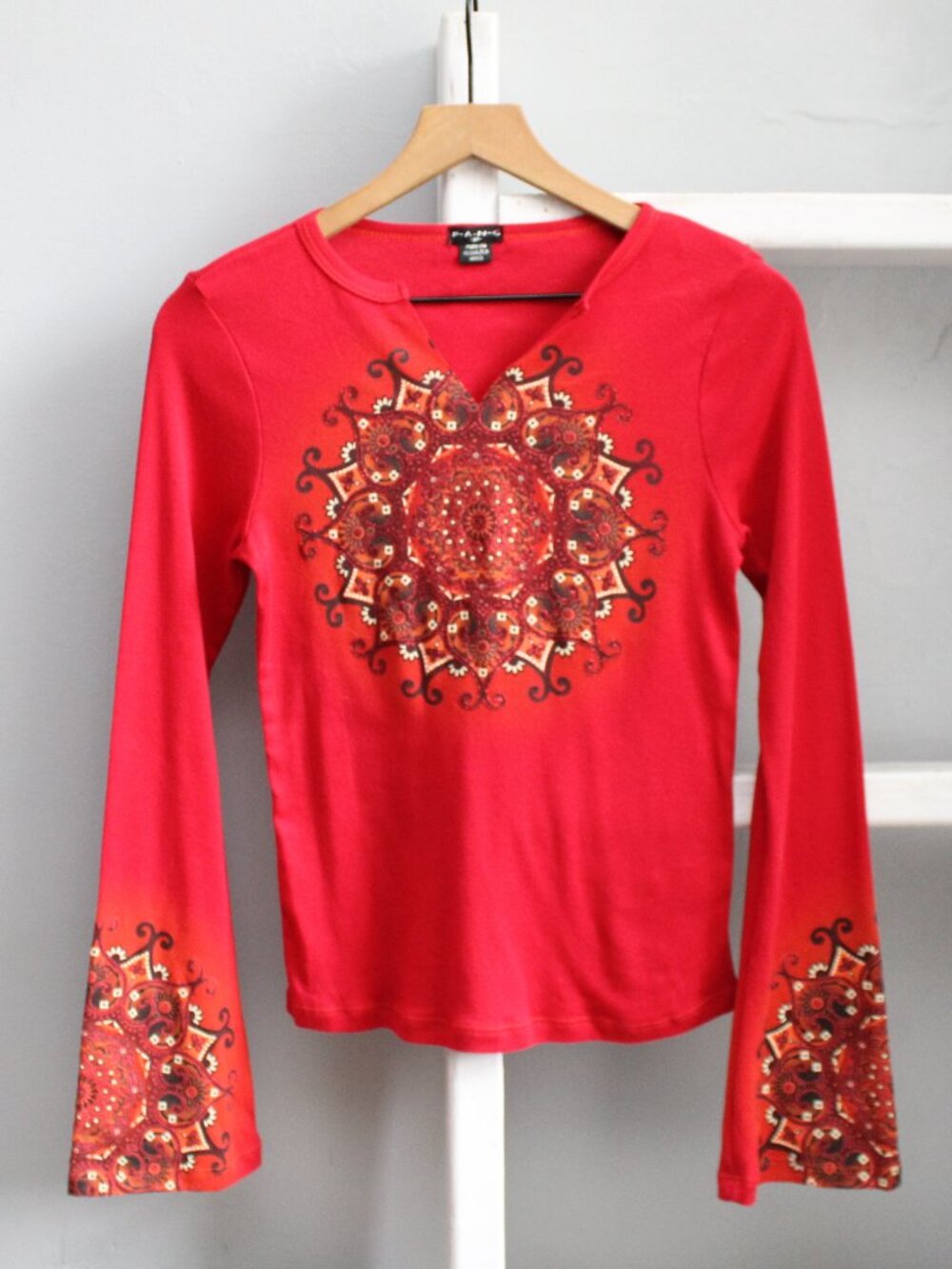 Vintage Y2K FANG Red Flared Long Sleeves Mandala Graphic Top Size Medium